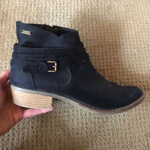 Roxy Black Booties